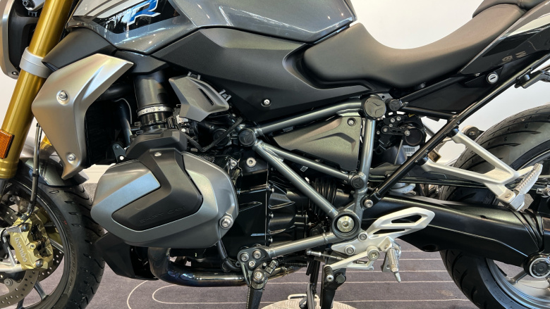 BMW R1250 R SE